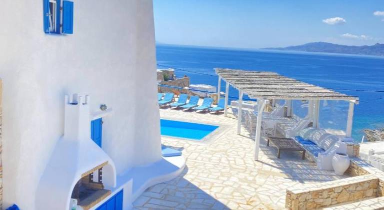Rental apartment with pool & patio — photo 4