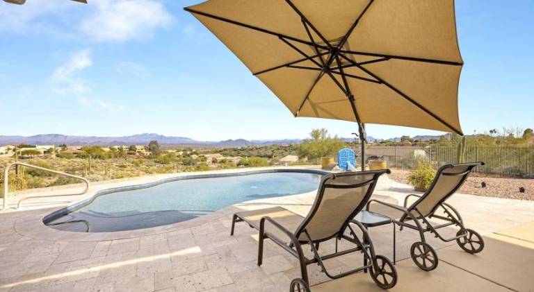 249 m&sup2; Ferienhaus