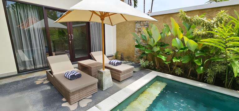 Child-friendly lovely villa with jacuzzi, private pool & patio | Perfect for remote work | Dogs allowed — photo 4