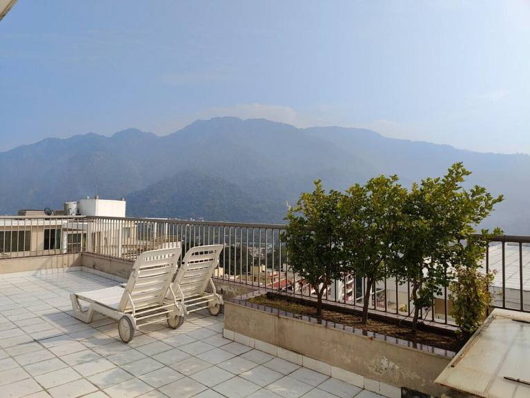 House with pool & terrace | Perfect for remote work — photo 5