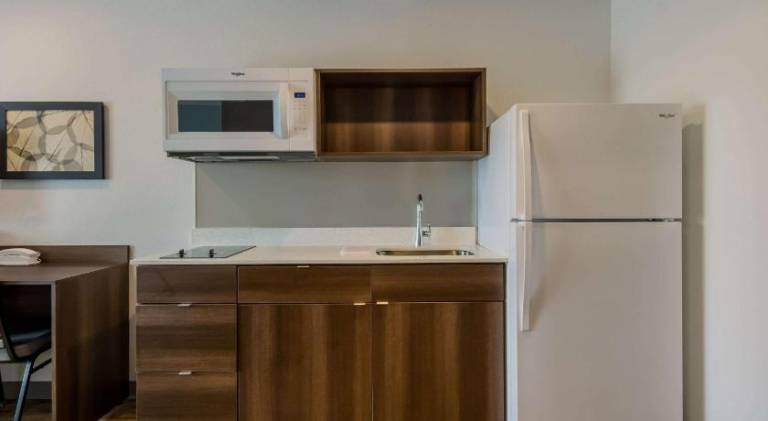 WoodSpring Suites Roanoke — photo 5