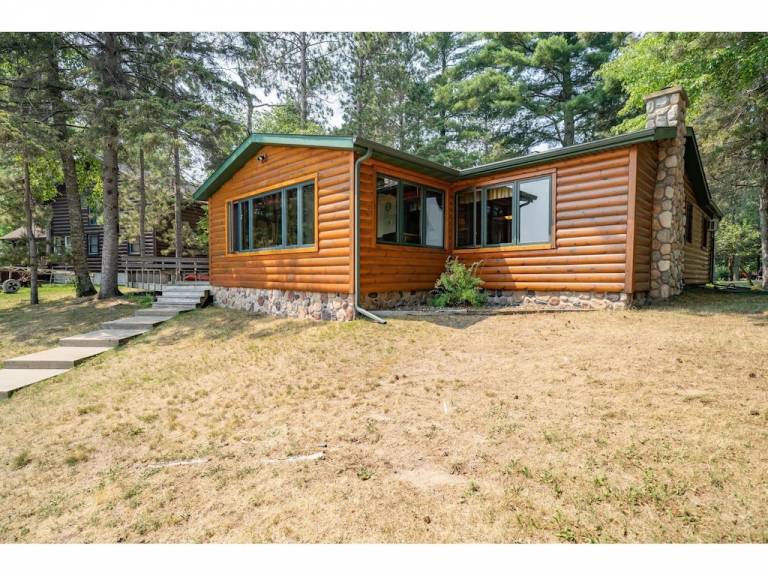 House Crosslake
