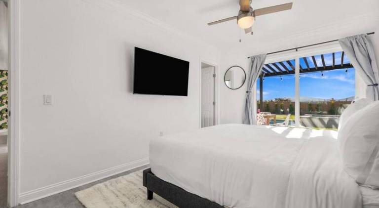 Fully equipped house with terrace, hot tub & grill | Suitable for remote work | Pets are welcome — photo 4