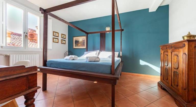 Holiday apartment | Near Two Towers in Bol