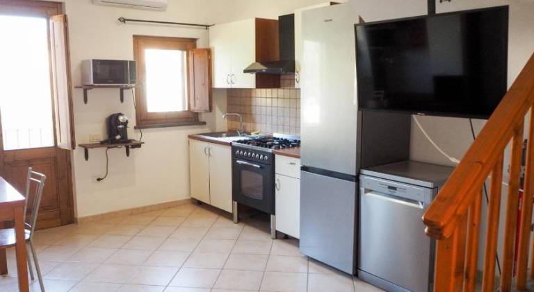 Holiday apartment with 2 rooms for 6 persons — photo 5