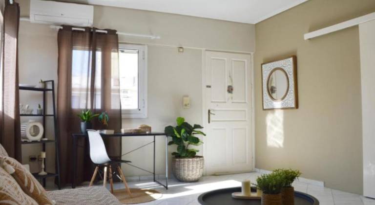 Wonderful apartment with patio | Close to the beach | Perfect for remote work | Pets are welcome — photo 2