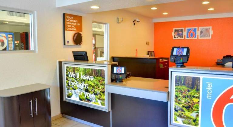Motel 6 Santa Nella, on i-5 — photo 2