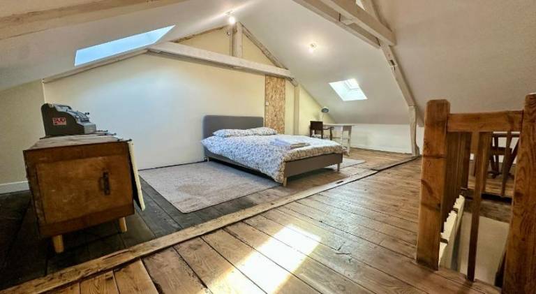 Spacious rental apartment with garden & patio | Pets allowed in Lourdes