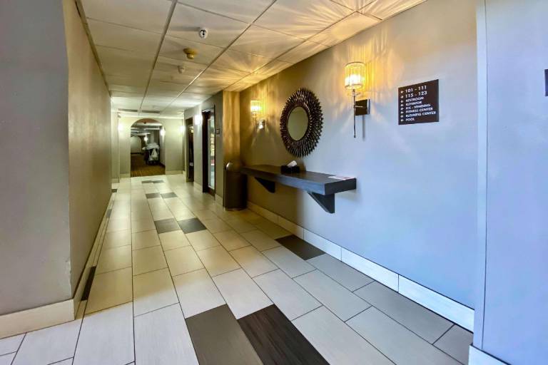 Comfort Inn Owasso - Tulsa — photo 4