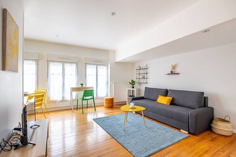 Appartement Peaugres