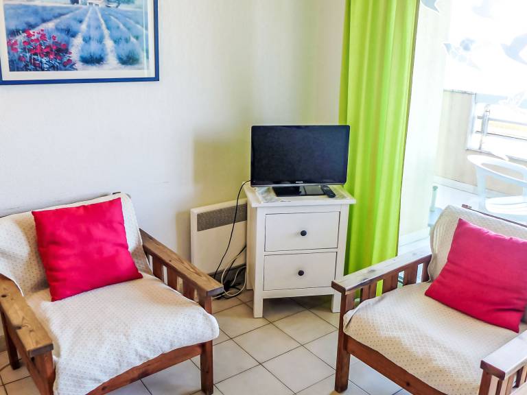 Holiday apartment with patio | Sea view — photo 4