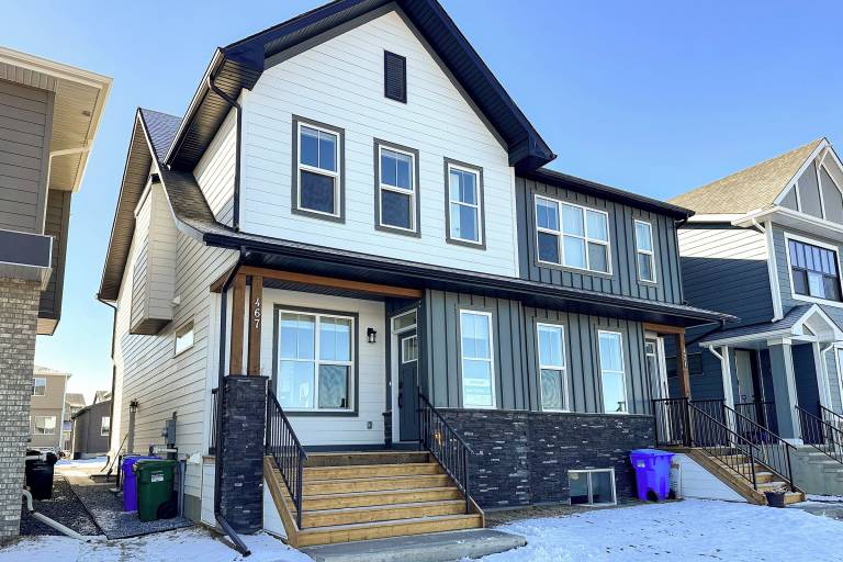 House  Calgary