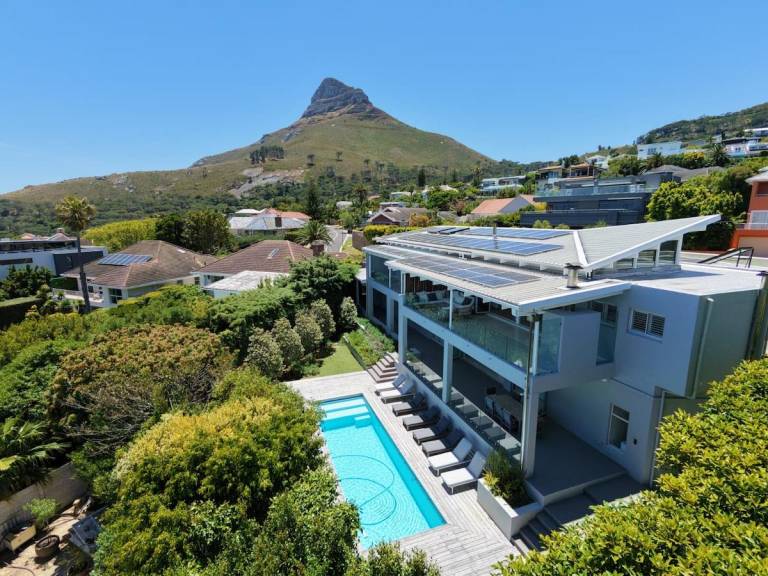 1021 m&sup2; Ferienhaus