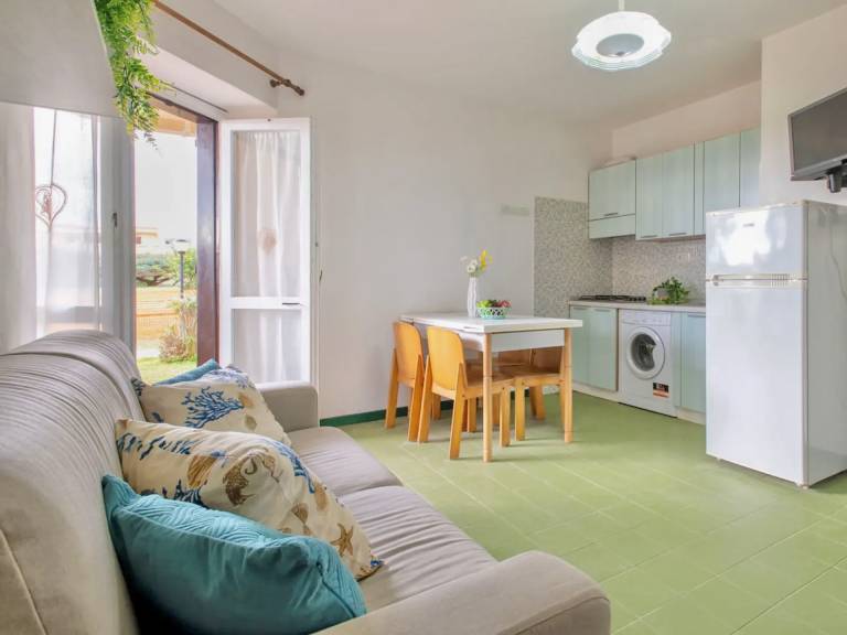 Holiday apartment with patio | Sea view — photo 5