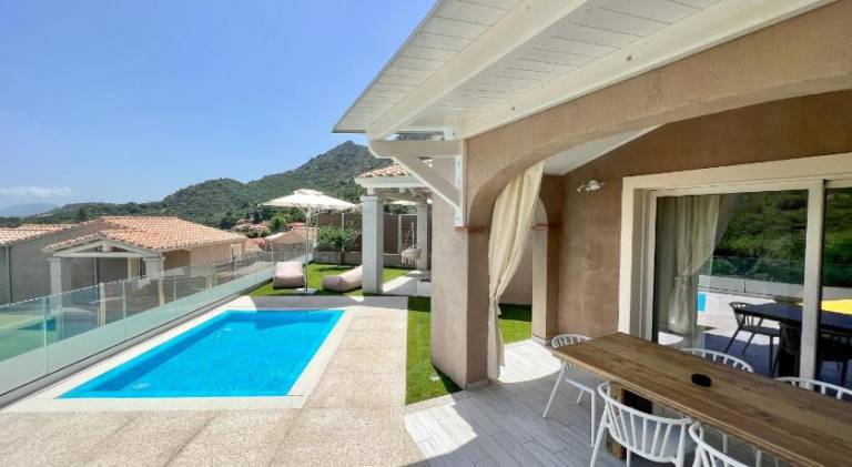 House with private pool & yard | Pets are welcome in Muravera