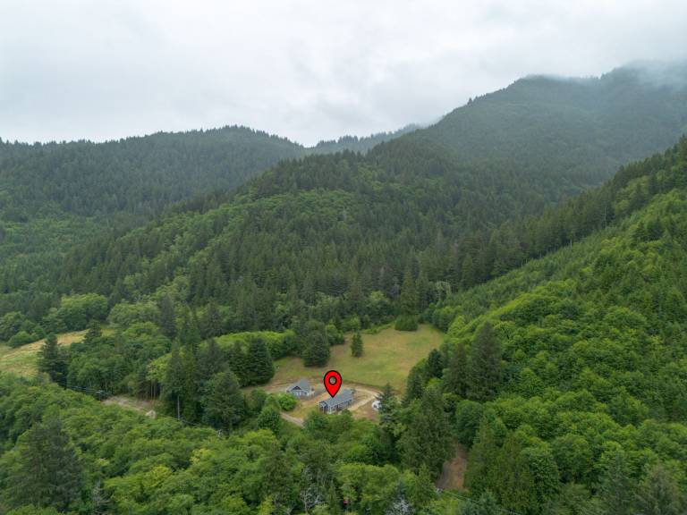 Family-oriented house with barbeque, jacuzzi & garden | Suitable for remote work | Pet-friendly — photo 2