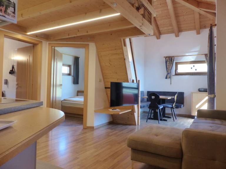 Ferienwohnung in Kuens für max. 4 Gäste Ferienwohnung in Kuens für max. 4 Gäste
