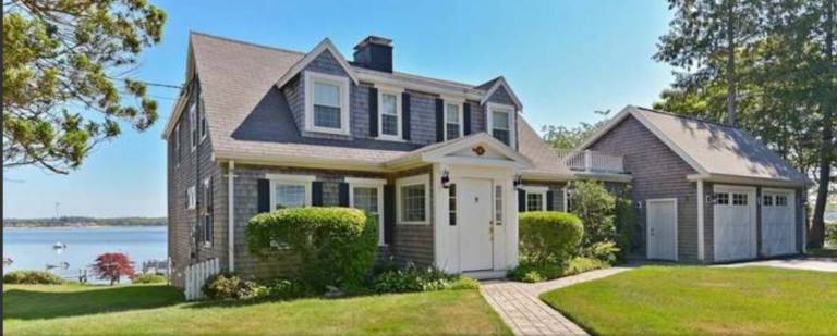 House Bourne