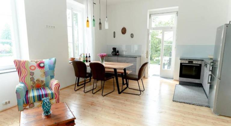 Charming holiday apartment with terrace & yard | Dogs allowed — photo 3