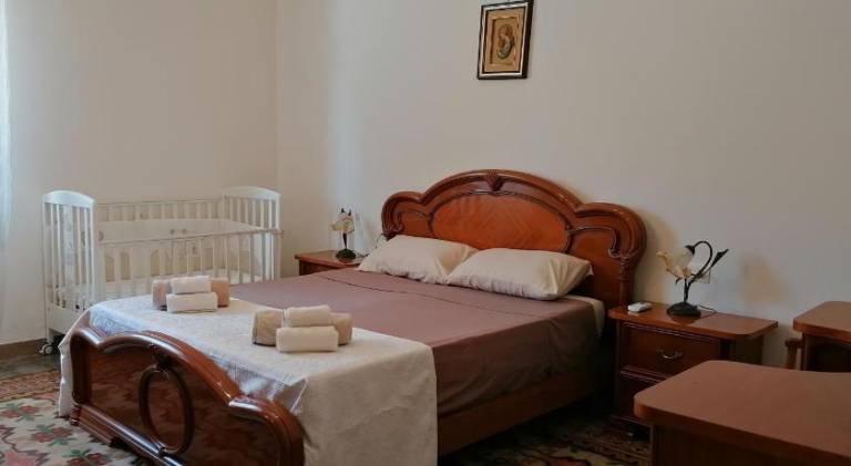 Vacation home with 2 rooms for 5 persons in Custonaci
