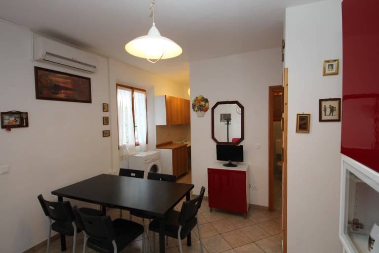 Rental apartment with garden — photo 3