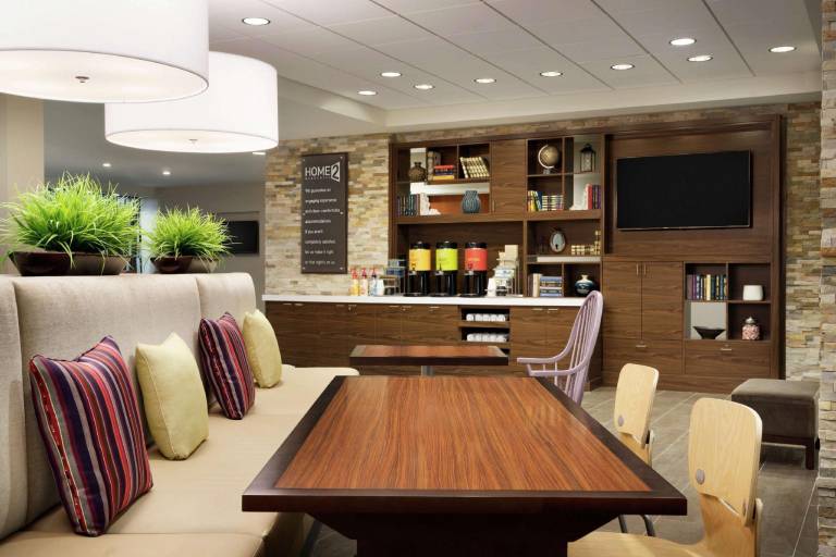 Home2 Suites by Hilton - Leavenworth Downtown — photo 4