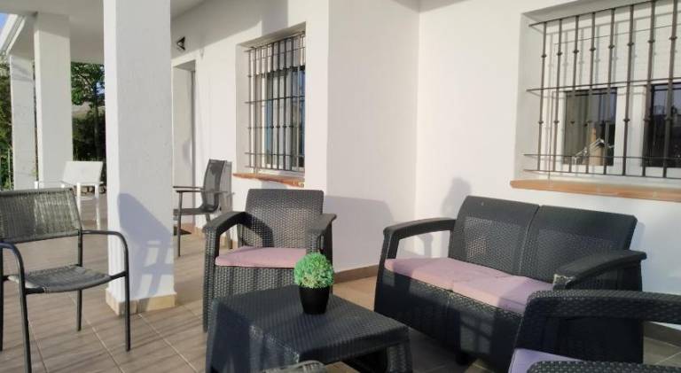 Fully equipped lovely villa with private pool, terrace & yard | Suitable for remote work | Dogs allowed — photo 4
