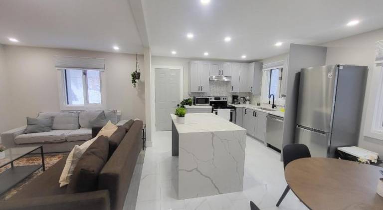 Szolgáltatott apartman Vanier North