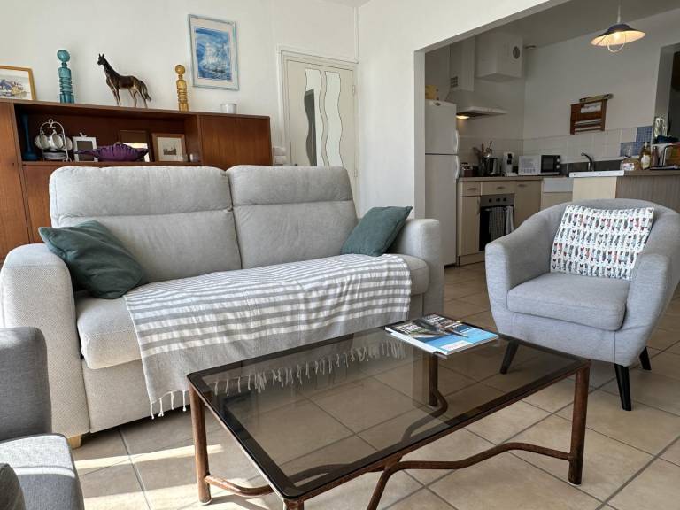 Fully equipped pleasant gite with barbecue, garden & patio | Next to the beach | Pets allowed — photo 3
