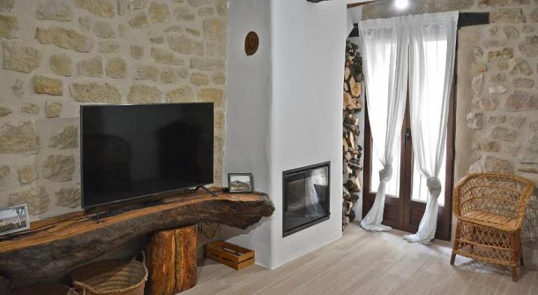 House with 2 rooms for 6 persons — photo 2