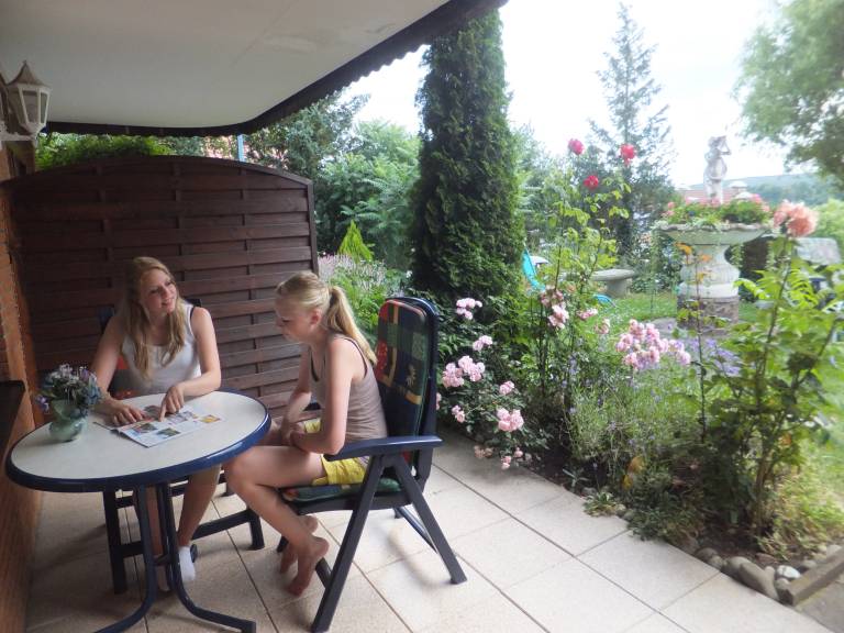 Child-friendly rental apartment with terrace, yard & pool | Garden view | Pet-friendly — photo 4