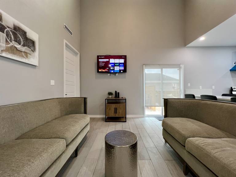 Miramar - 3 - Fresh & Stylish 3BD/3BA - WiFi — photo 5