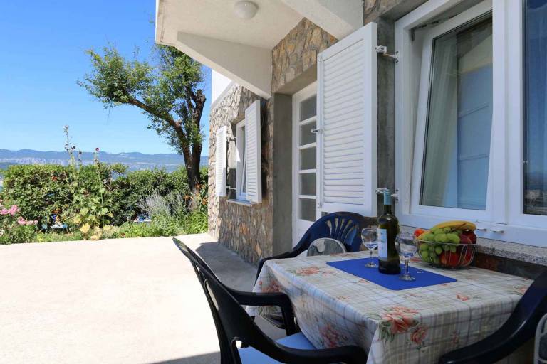 Apartment with garden & terrace | Pet-friendly — photo 2