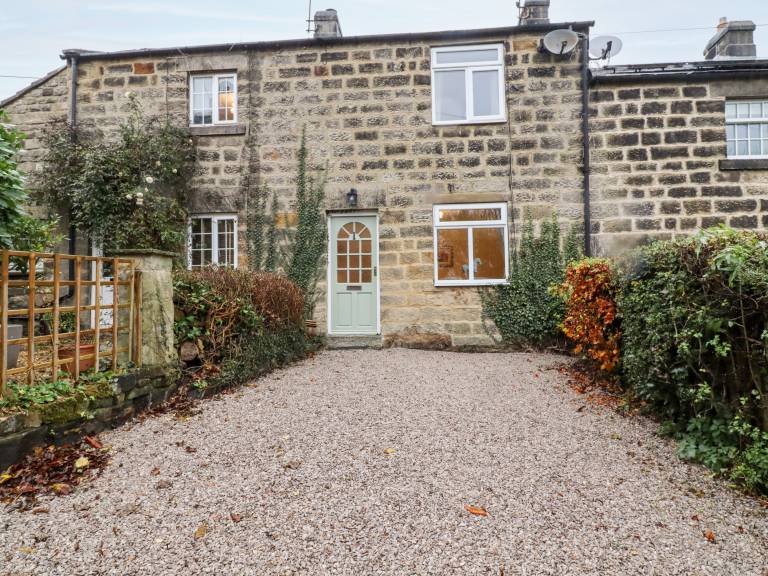 Cottage Ripley