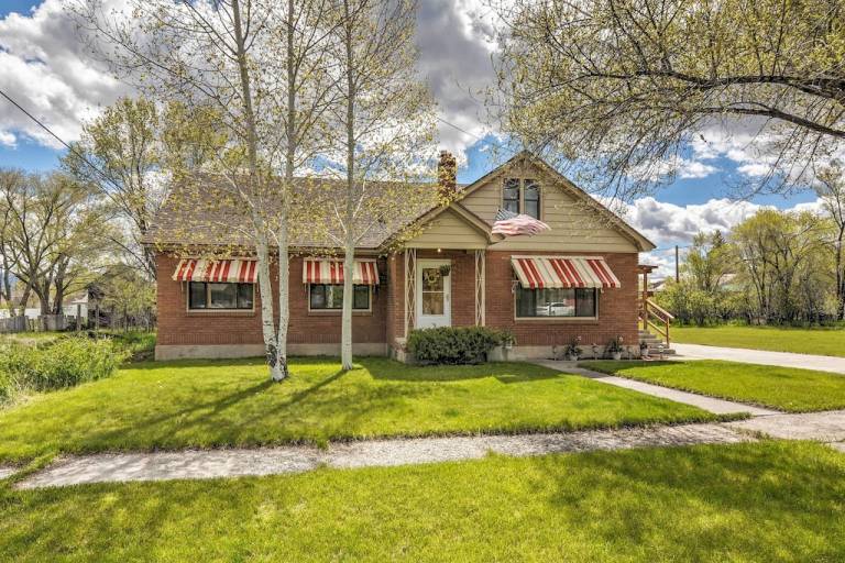 House  Panguitch