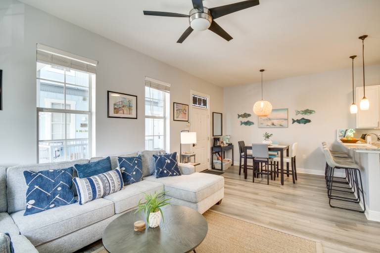 'Cloud 9 on the Gulf', 1 Mi to Beach: Pet Friendly — photo 4