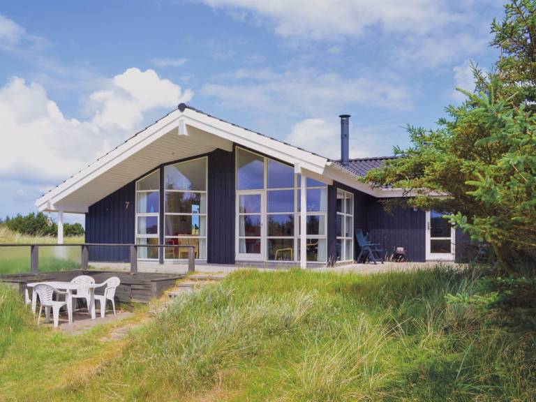 Ferienhaus mit Hund in Klitmøller Nordseeküste Dänemark f&uuml;r max. 6 Personen