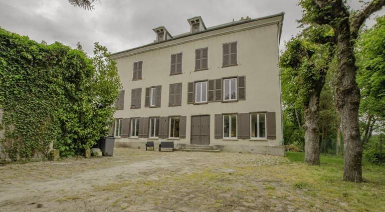 Villa sur Seine — photo 3