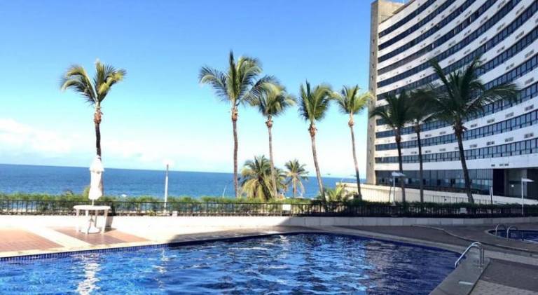 Serviced apartment with terrace & pool | Next to the beach | Pet-friendly in Santos
