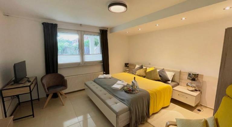 Rental apartment | Dogs allowed in Düsseldorf