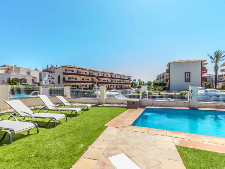 Villa with private pool, terrace & garden | Sea view — photo 3
