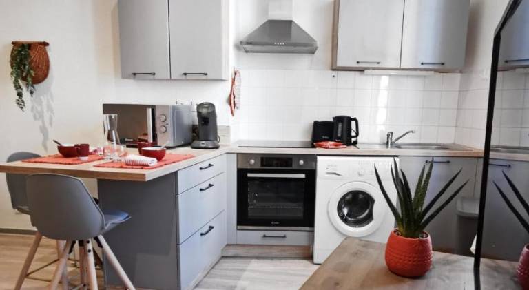 Apartment with 1 room for 2 persons in Carcassonne