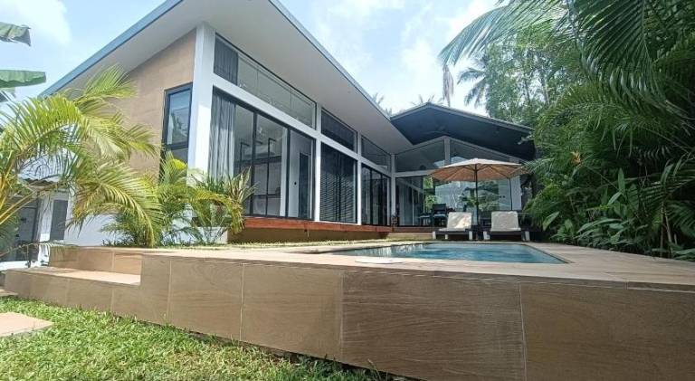 Fully equipped villa with barbecue, pool & hot tub | Good for workation | Pets allowed — photo 4