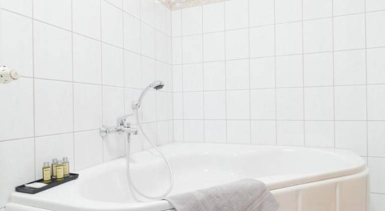 Rental apartment with patio | Pets allowed — photo 4