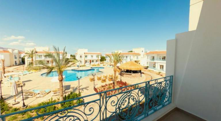 Nice holiday apartment with pool, terrace & garden | Pets are welcome — photo 4