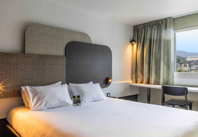 B&B HOTEL Lourdes Centre Gare 3 étoiles — photo 2