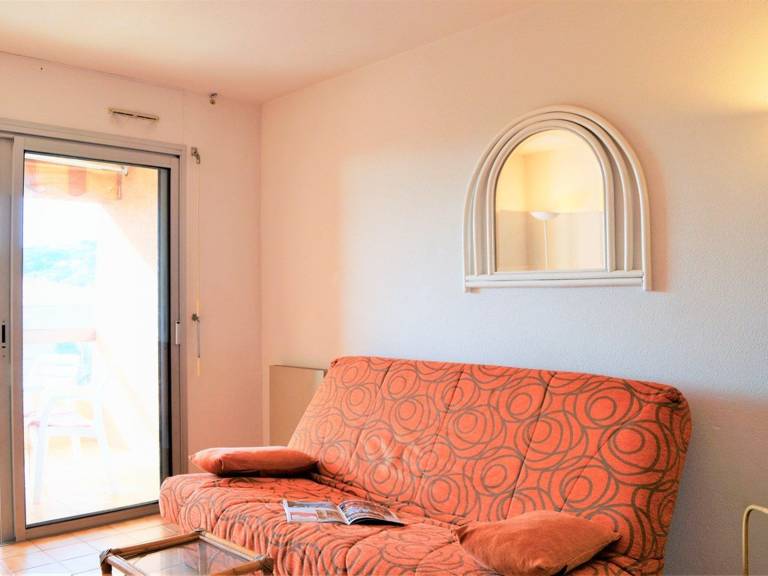 Studio for 4, parking, pets allowed, near beach - Le Lavandou — photo 5
