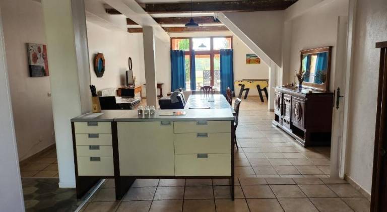 Nice house with yard, terrace & pool | Pets are welcome — photo 4