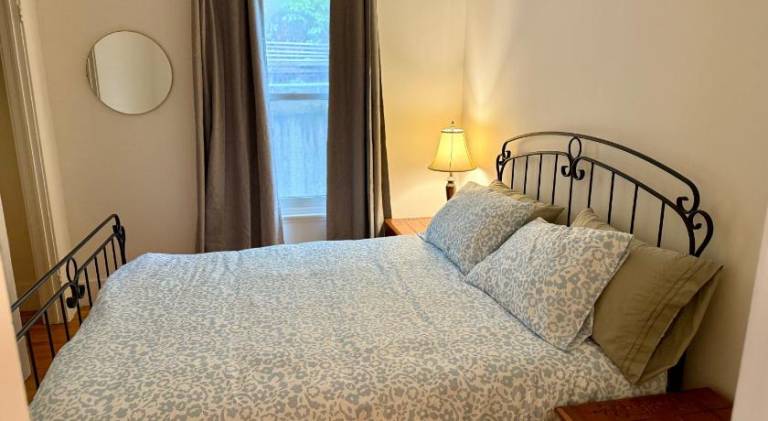 Holiday apartment with 4 rooms for 9 persons in Québec City, QC