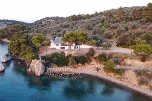 Βίλα ηφαίστειο Μεθάνων